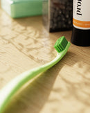 "Promis Black Ocean" videi draudzīga, mīksta zobu birste, melna, 1 gab.