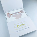 Dsmile rožu kvarca masāžas rullītis sejai un gua sha akmens iepakojumā